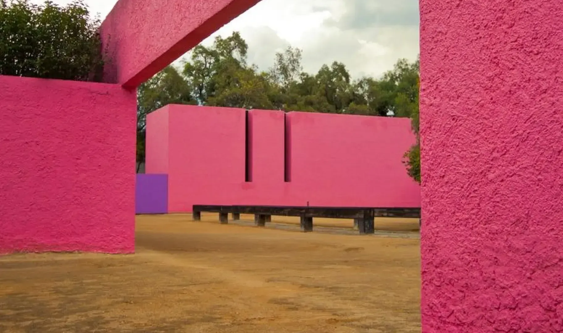 Dare to Discover Cuadra San Cristobal