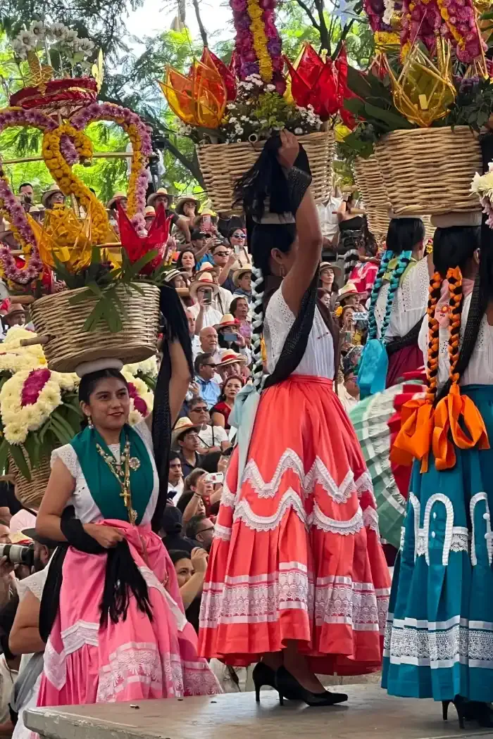 Discover Guelaguetza