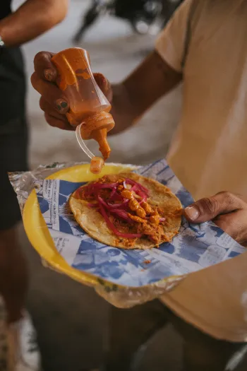 How to Spot a Real Taquería