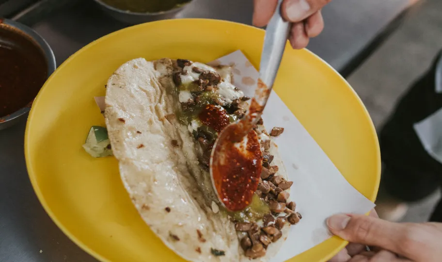 How to Spot a Real Taquería